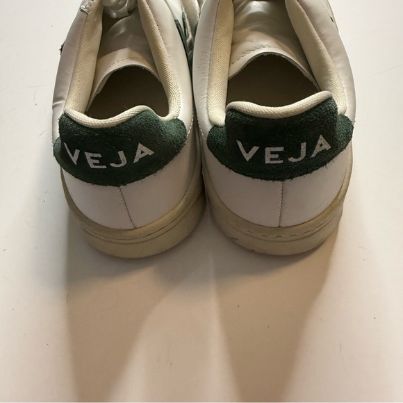 Veja White and Green Classic Sneakers - Picture 7 of 10